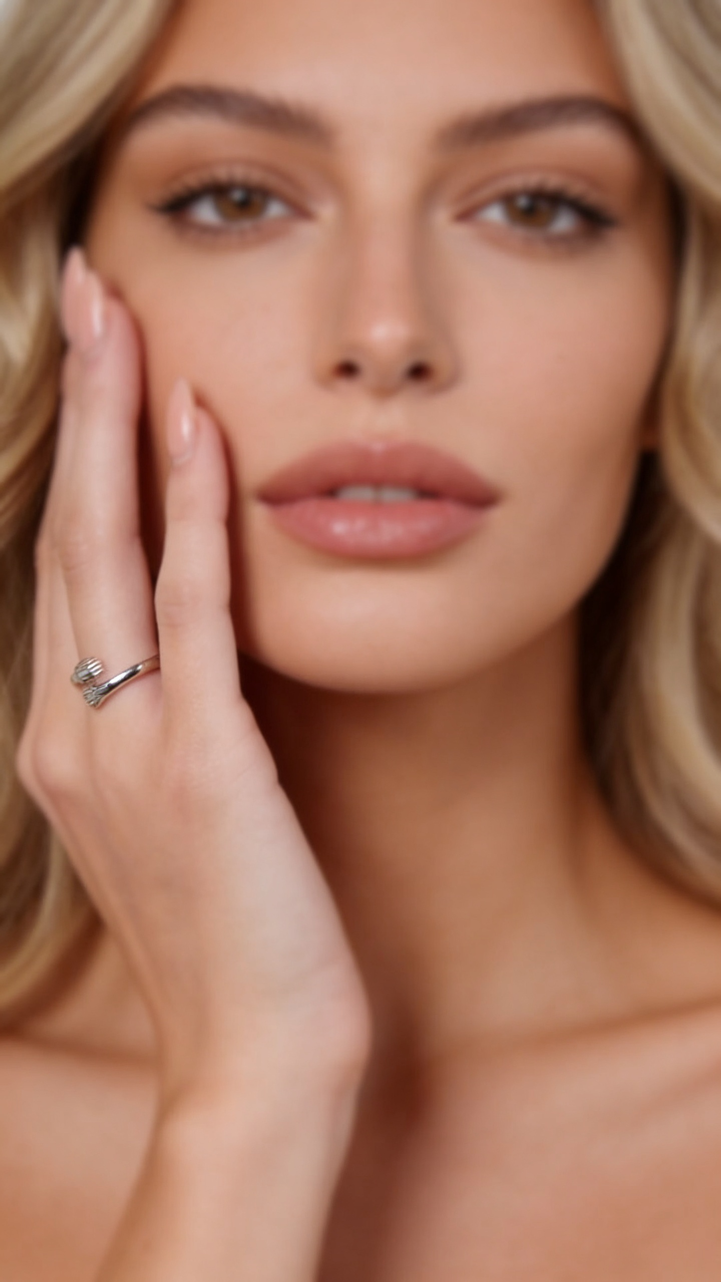 Hug Ring
